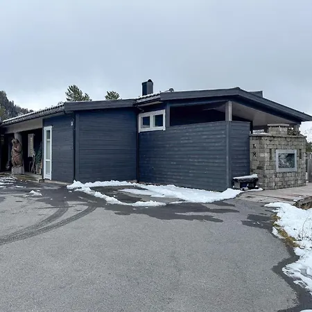 Awesome In With House A Mountain View Stryn