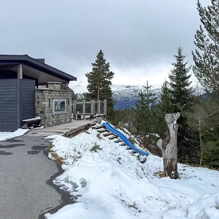 Awesome In With House A Mountain View Stryn